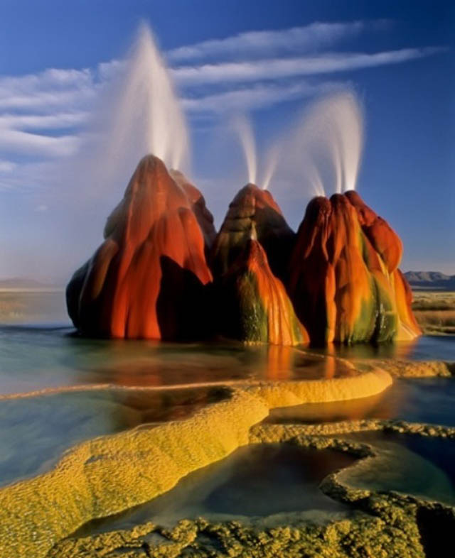 Fly Geyser Black Rock Desert - Nevada, United States