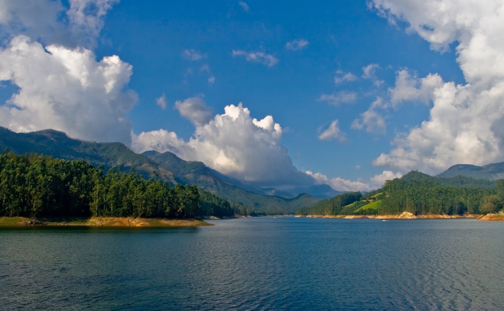 Kerala Tourism Attractions - Mattupetty Dam Reservoir -  Munnar